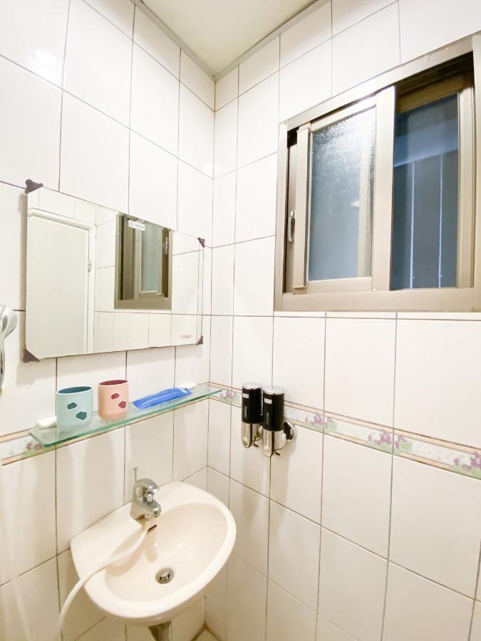 Ferienwohnung Tainan Da Ren Ju Exterior foto