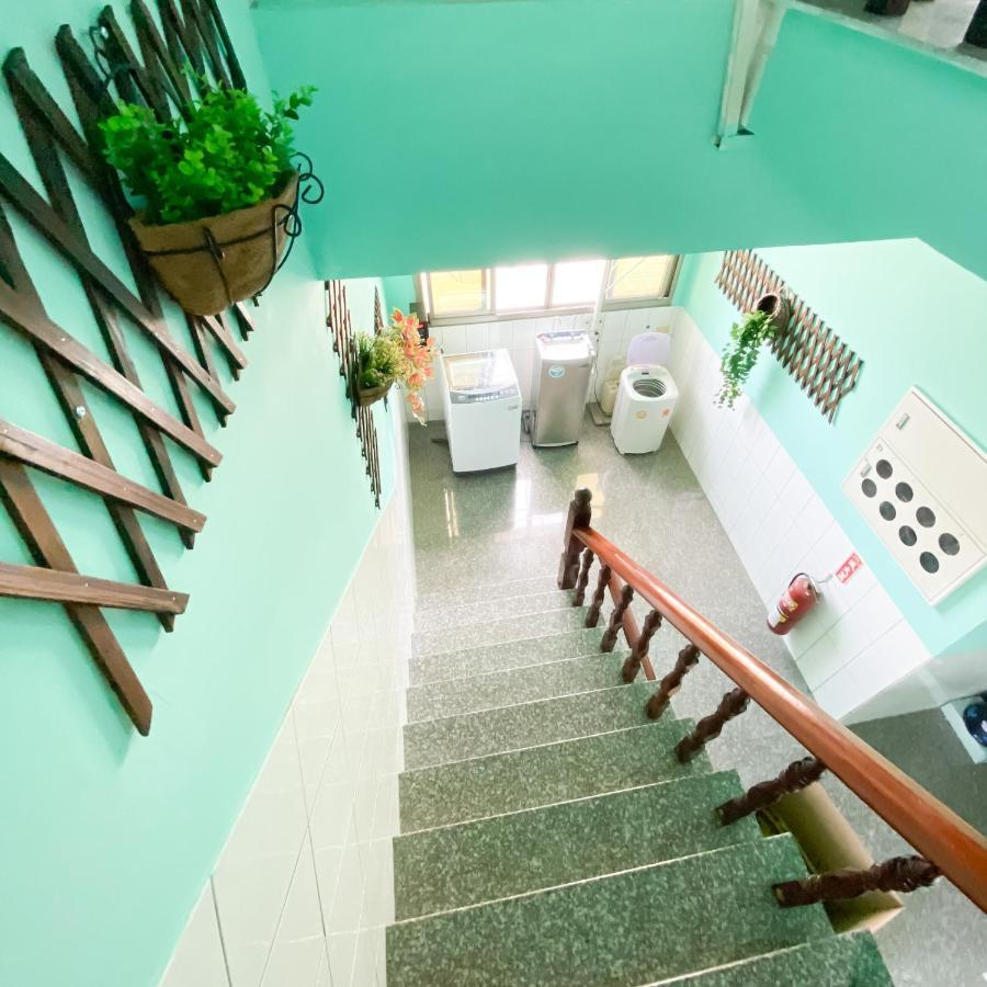 Ferienwohnung Tainan Da Ren Ju Exterior foto