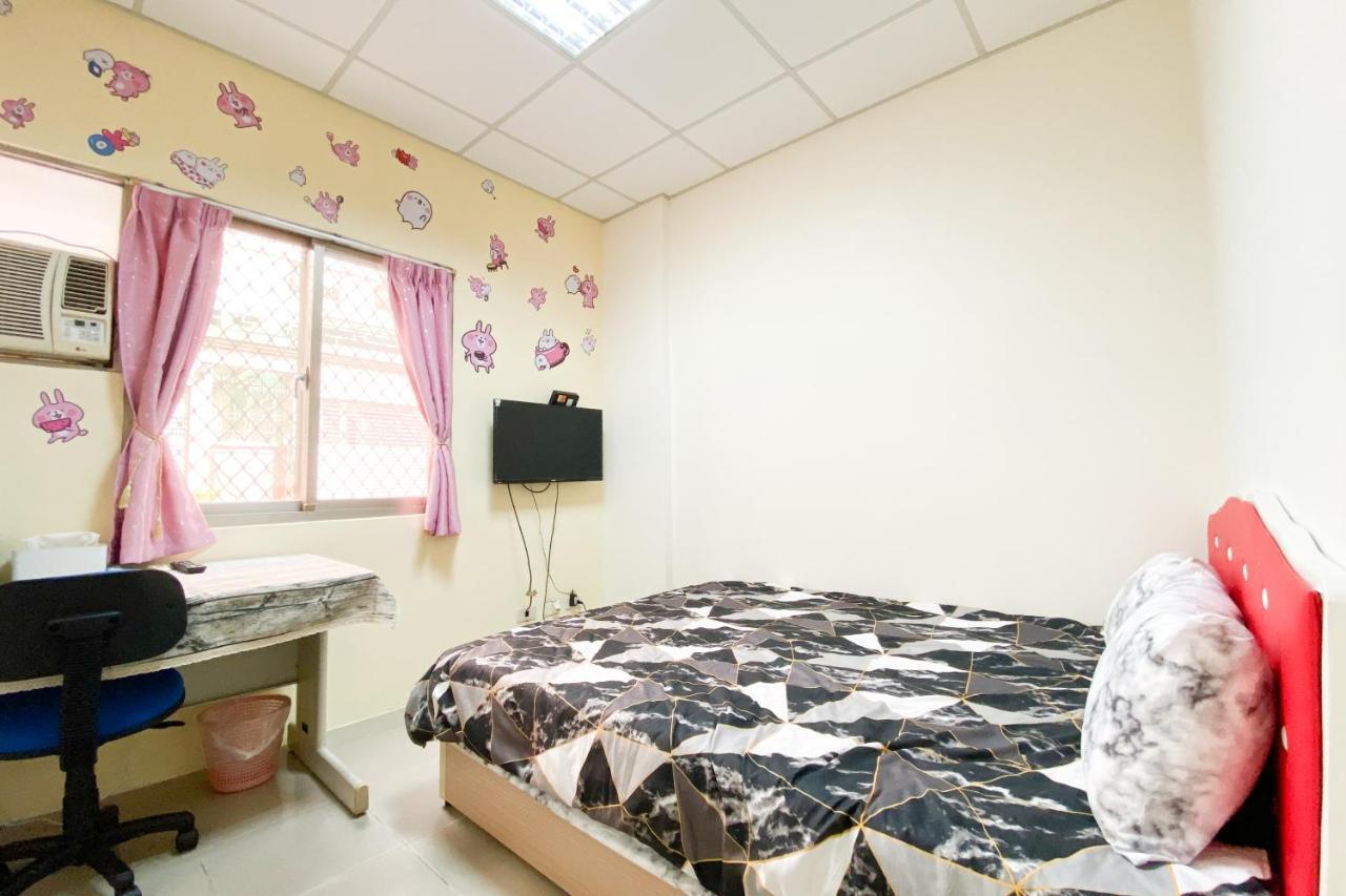 Ferienwohnung Tainan Da Ren Ju Exterior foto